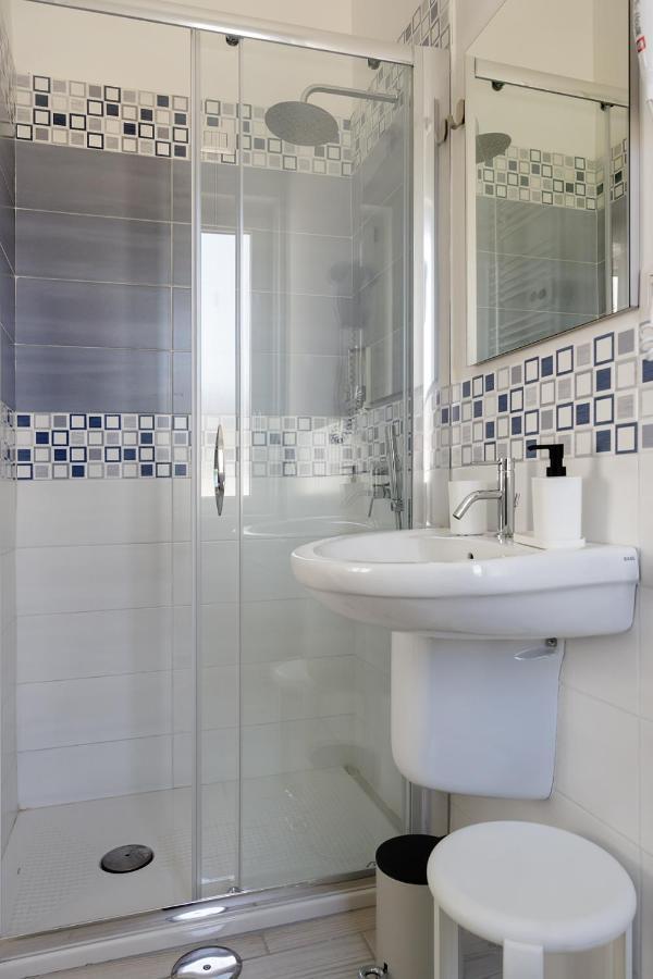 Bed and Breakfast G&G Napoli Экстерьер фото