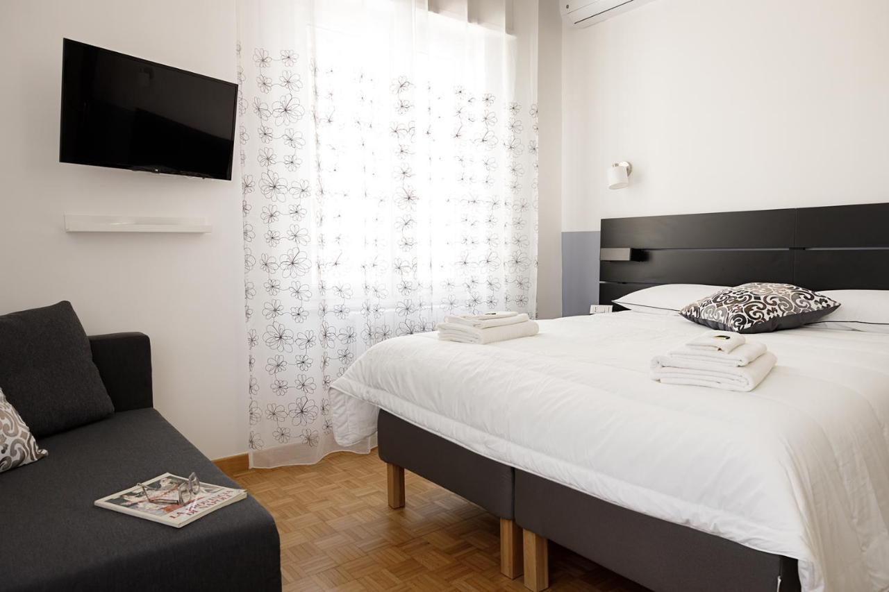 Bed and Breakfast G&G Napoli Экстерьер фото